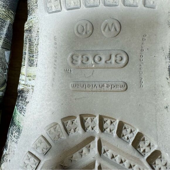 Crocs - Swiftwater Wave Realtree Edge Camo Flip Flop Women’s Size 10 - Picture 6 of 7